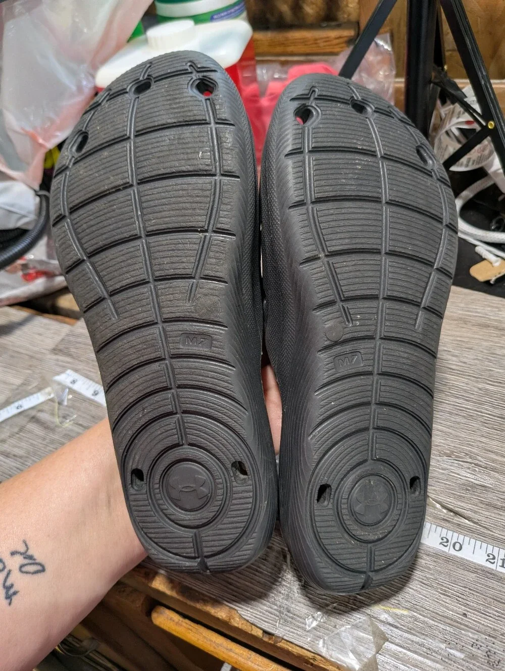 Under Armor Black Slides Men's Size 7